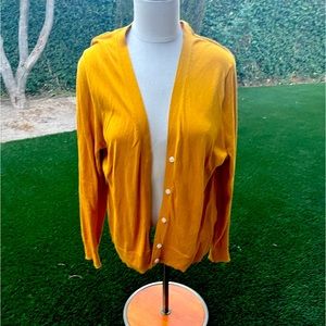 Banana Republic. XL . Mustard Color
